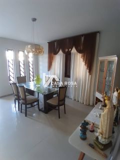 ALUGA-SE CASA DE DOIS PAVIMENTOS COM PISCINA - BAIRRO ATALAIA