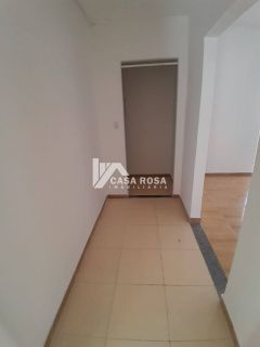 ALUGA-SE CASA COM 4/4 NA ATALAIA