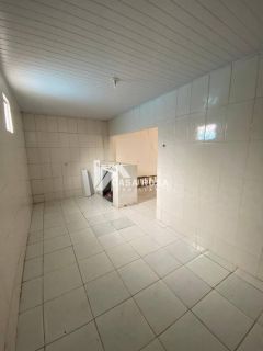 VENDE CASA COM 2/4 - CAPELA/SE