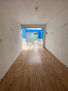 VENDE CASA COM 2/4 - CAPELA/SE