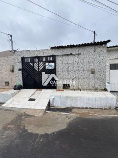 VENDE CASA COM 2/4 - CAPELA/SE