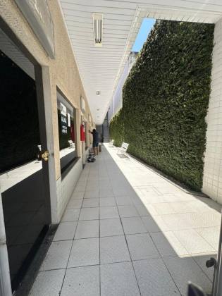 ALUGA-SE SALA 7 COMERCIAL NA RUA ITABAIANA - BAIRRO CENTRO