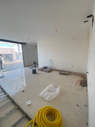 ALUGA-SE PONTO COMERCIAL - BAIRRO ARUANA