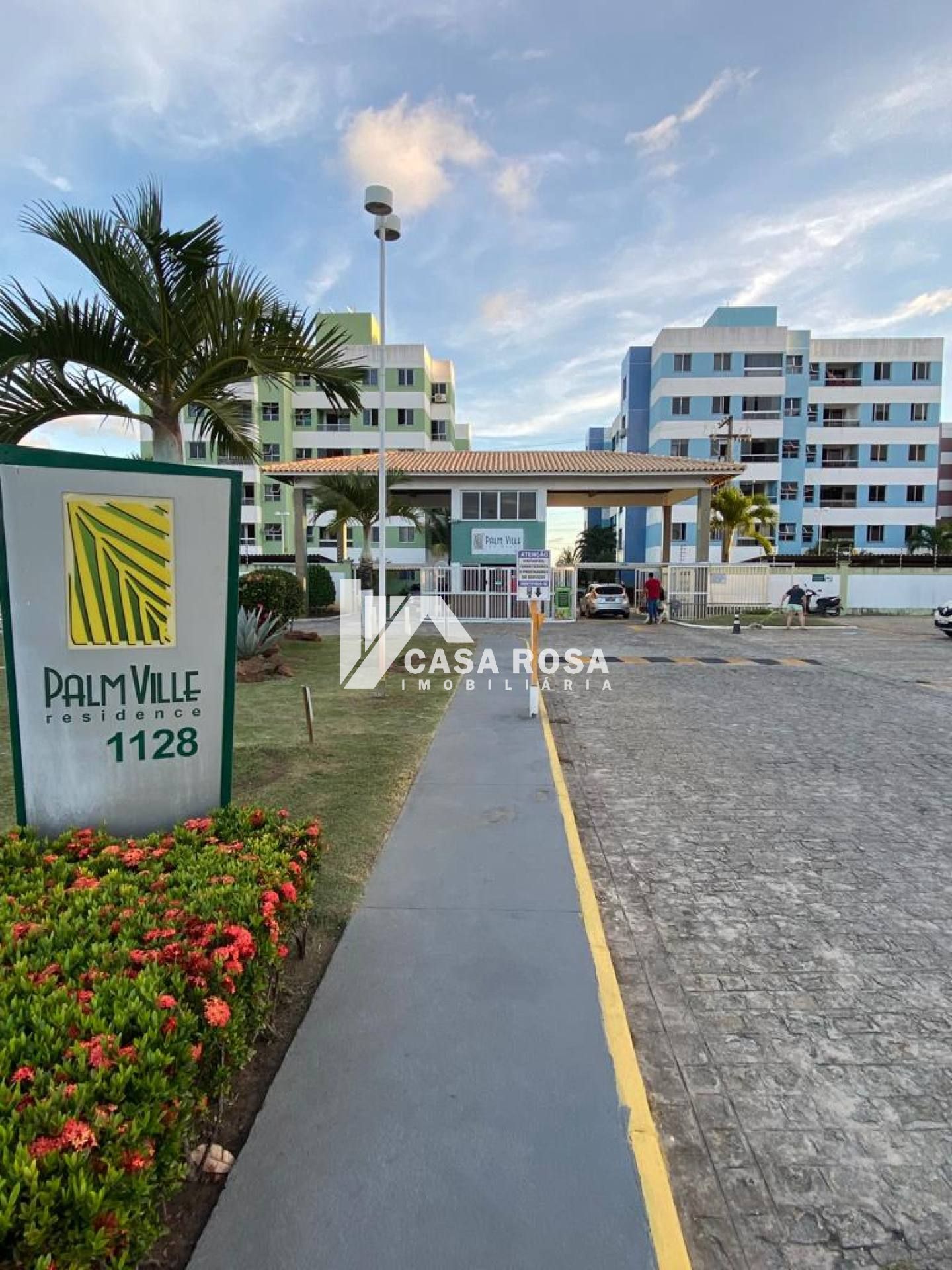 VENDE-SE APARTAMENTO COM 3/4 CONDOMÍNIO PALM VILLE - BAIRRO AEROPORTO