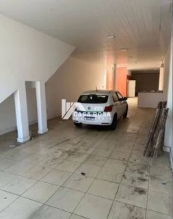 VENDE-SE PRÉDIO COMERCIAL COM KITNETS - BARRA DOS COQUEIROS
