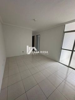 VENDE-SE APARTAMENTO NO COND. AMINTAS GARCÊZ