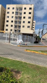 ALUGA-SE APARTAMENTO NO COND. RECANTO DOS VENTOS - BAIRRO JABOTIANA