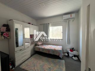 ALUGA-SE CASA COM PISCINA NA BARRA DOS COQUEIROS