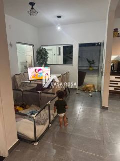 ALUGA-SE CASA COM PISCINA NA BARRA DOS COQUEIROS