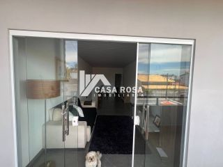 ALUGA-SE CASA COM PISCINA NA BARRA DOS COQUEIROS