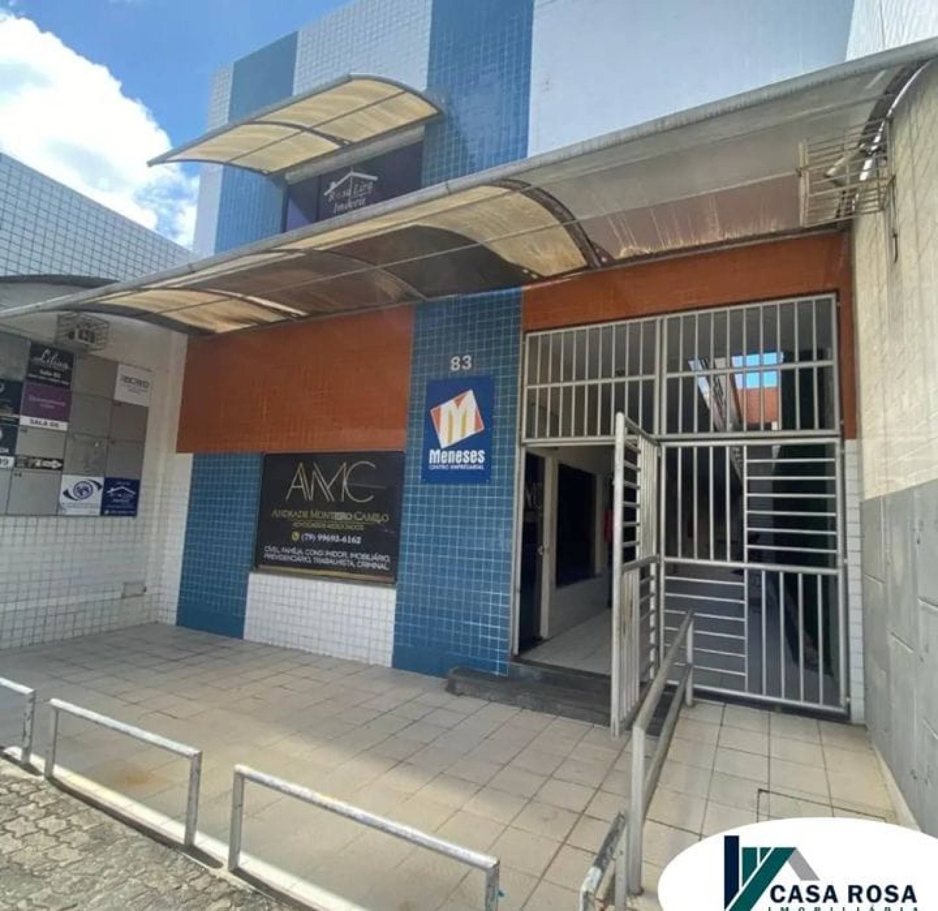 ALUGA-SE SALA COMERCIAL - GALERIA MENEZES - BAIRRO CENTRO