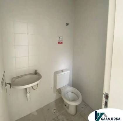 ALUGA-SE SALA COMERCIAL - GALERIA MENEZES - BAIRRO CENTRO