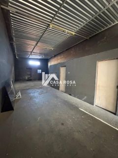ALUGA-SE GALPÃO - BAIRRO SIQUEIRA CAMPOS