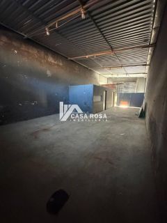 ALUGA-SE GALPÃO - BAIRRO SIQUEIRA CAMPOS