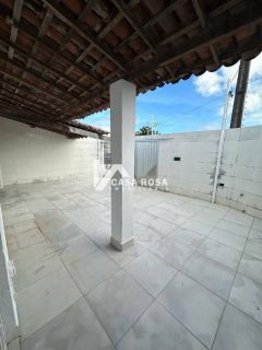 VENDE-SE CASA NO BAIRRO ARUANA