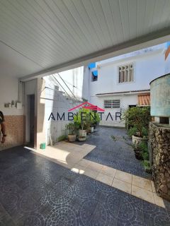 Casa de 3 Andares no Luzia