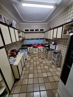 Casa Para Vender com 3 quartos 2 suítes no bairro Luzia em Aracaju