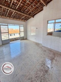 Casa Para Vender com 5 quartos 1 suíte no bairro Marcos Freire II em Nossa Senhora Do Socorro