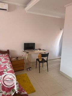 Casa Para Vender com 4 quartos 3 suítes no bairro Orlando Dantas em Aracaju