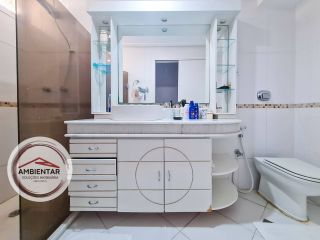 Apartamento 4/4 Centro - Impecável