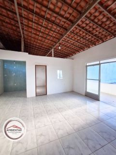 Casa em Área Ampla - Atalaia