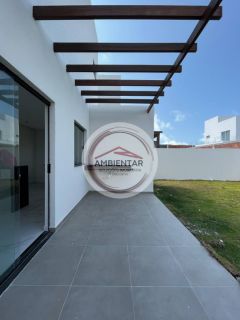 Casa em Condomínio na Barra