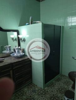 Casa ampla no Centro para fins Comercial ou Residencial