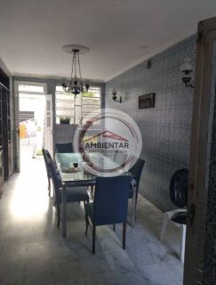Casa ampla no Centro para fins Comercial ou Residencial