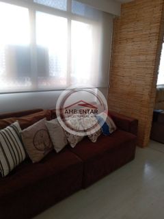 Amplo apartamento na 13 de Julho