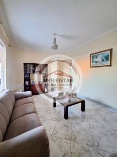 Casa Para Vender com 4 quartos 3 suítes no bairro Farolândia em Aracaju