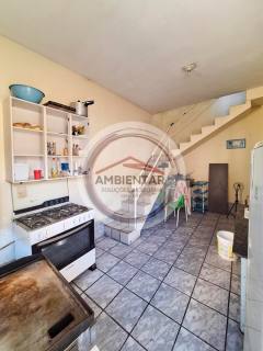 Casa Para Vender com 4 quartos 3 suítes no bairro Farolândia em Aracaju