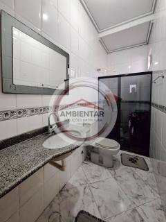 Casa Para Vender com 4 quartos 3 suítes no bairro Farolândia em Aracaju