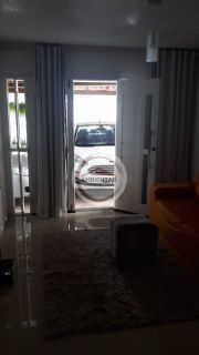 Casa Para Vender com 4 quartos 2 suítes no bairro Luzia em Aracaju