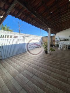 Casa  Para Vender com 04 quartos 01 suíte no bairro Aruana em Aracaju