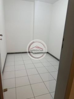 Apartamento amplo e bem localizado