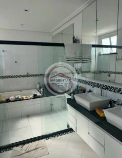 Belíssima casa em Condomínio no Aeroporto