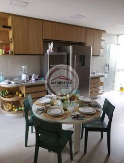 Belíssima casa em Condomínio no Aeroporto