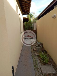 EXCELENTE CASA DE CONDOMÍNIO NA ARUANA