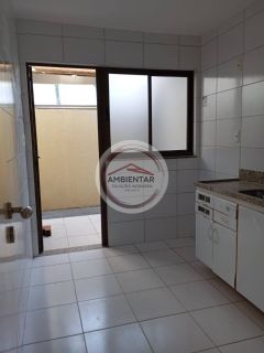 EXCELENTE CASA DE CONDOMÍNIO NA ARUANA