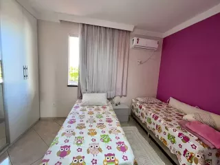 EXCELENTE CASA DE CONDOMÍNIO NA ARUANA