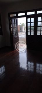 CASA PRONTA PARA MORAR NA ATALAIA