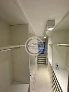 EXCELENTE CASA DE CONDOMÍNIO - PORTEIRA FECHADA NA ARUANA