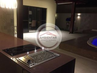 EXCELENTE CASA DE CONDOMÍNIO - PORTEIRA FECHADA NA ARUANA