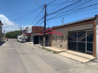 Casa Para Vender com 2 quartos 1 suítes no bairro Coroa do Meio em Aracaju