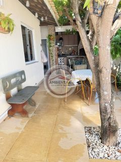 EXCELENTE CASA DE CONDOMÍNIO NA ARUANA