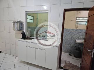 Casa térrea com 3 quartos na atalaia