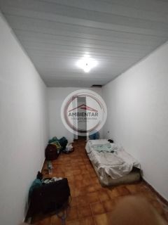 Otima casa de andar grande no Centro