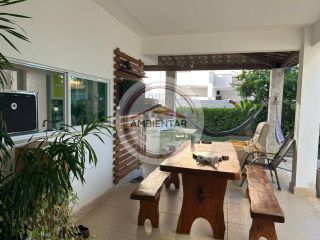 Linda casa na Aruana