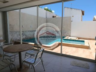 Linda casa na Aruana (rua publica)
