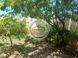 Linda Casa com 3/4 sendo um suíte na Aruana